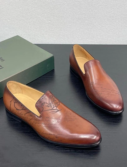 BERLUTI Мужские лоферы из коровьей кожи