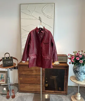 GUCCI Женская кожаная куртка с фирменным тиснением с логотипом