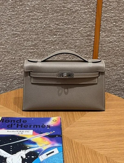 HERMES Женская сумка Kelly Pochette 22 см M8/Gris Asphalte Epsom