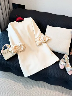 VALENTINO Женское платье шерсть и шёлк молочное