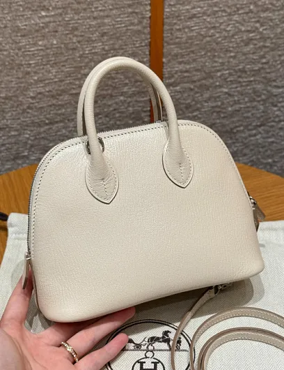 HERMES Женская сумка Mini Bolide 18 см 10/Craie Chevre