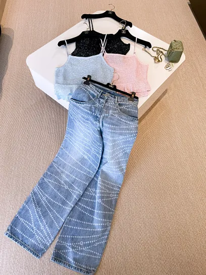 CHANEL Женские джинсы