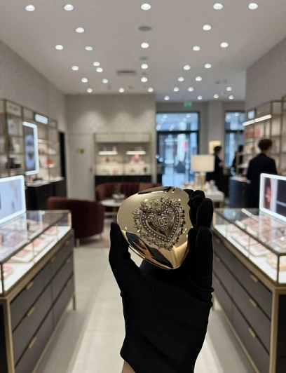 DOLCE & GABBANA Тени для век рождественская коллекция 01 AMBER VENUS