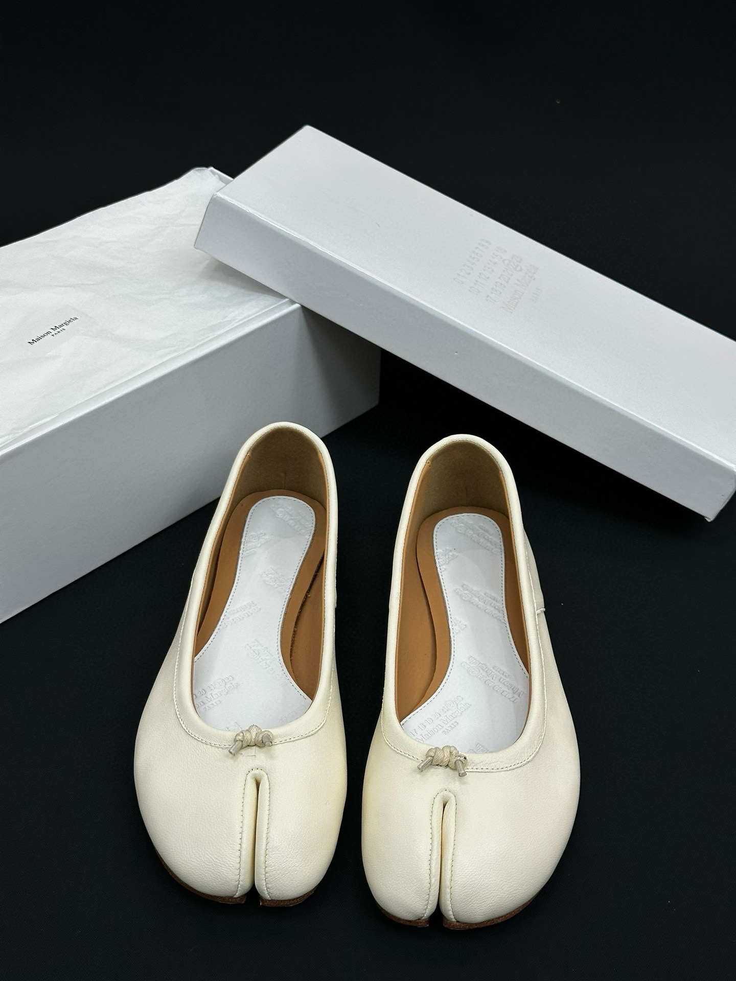 MAISON MARGIELA Женские балетки MM6 Tabi