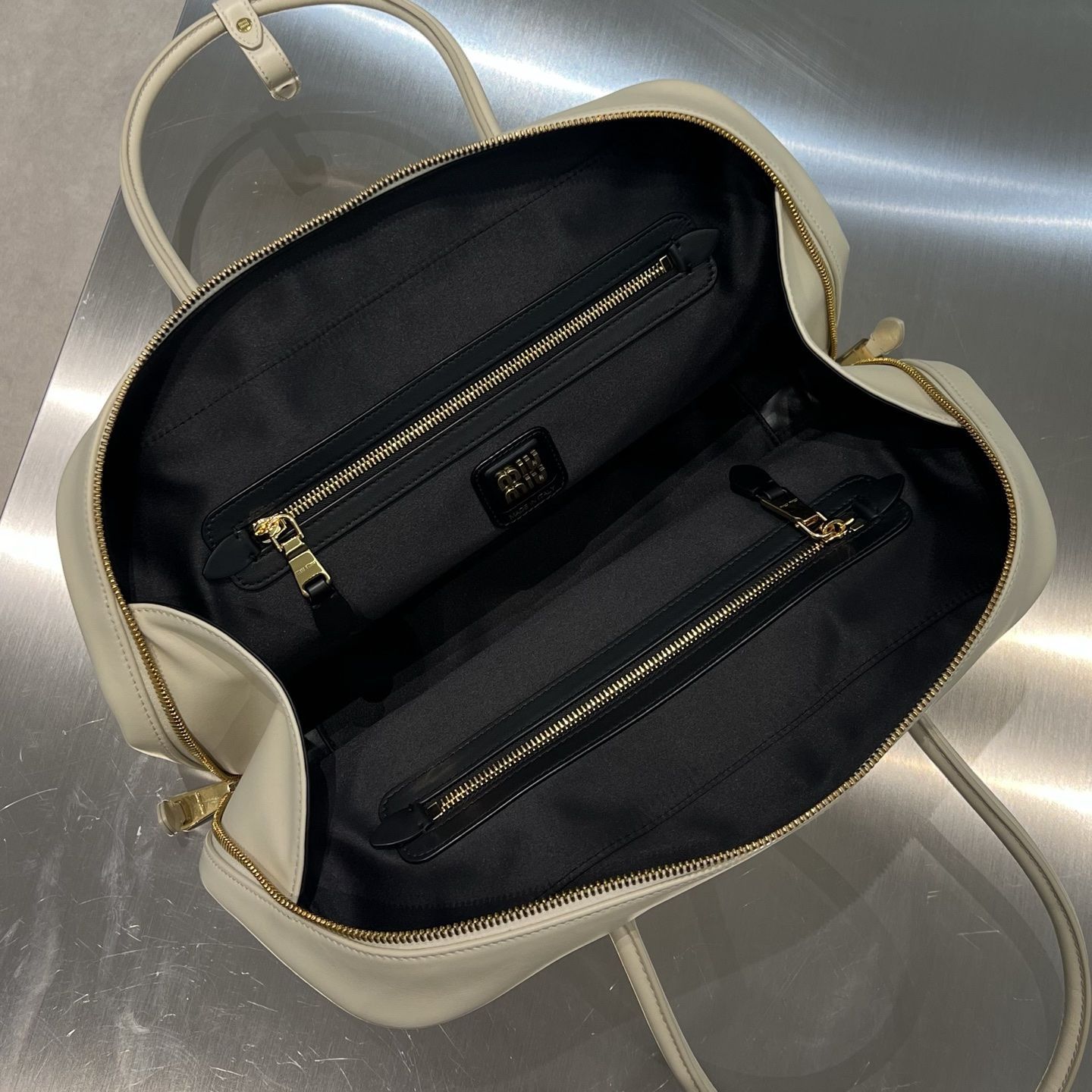 MIU MIU Женская сумка Beau 