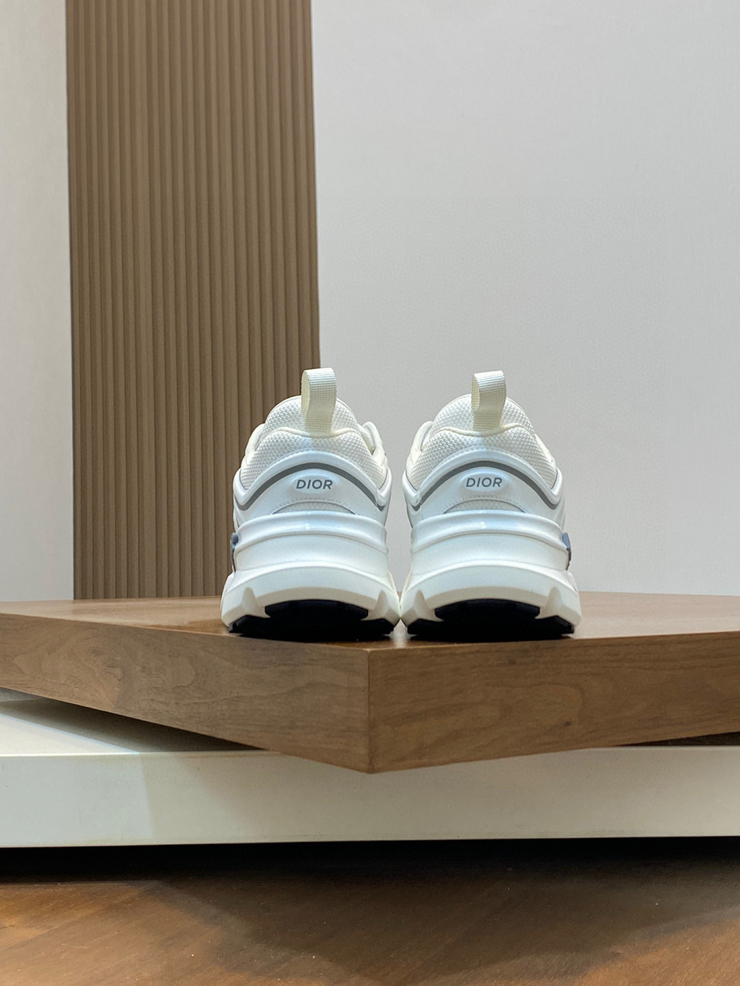 CHRISTIAN DIOR Мужские кроссовки B44 Blade CHRISTIAN DIOR Мужские кроссовки B44 Blade