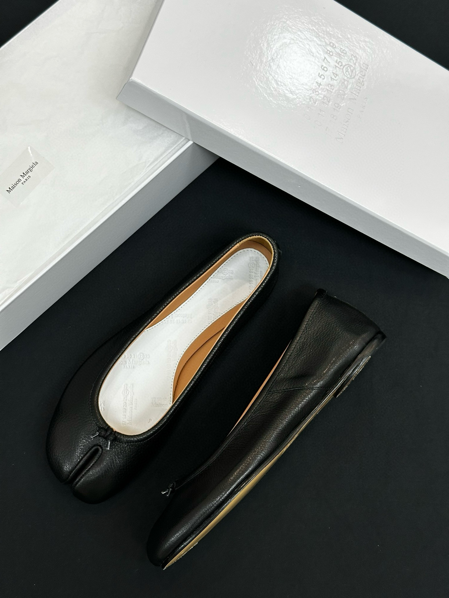 MAISON MARGIELA Женские балетки MM6 Tabi MAISON MARGIELA Женские балетки MM6 Tabi