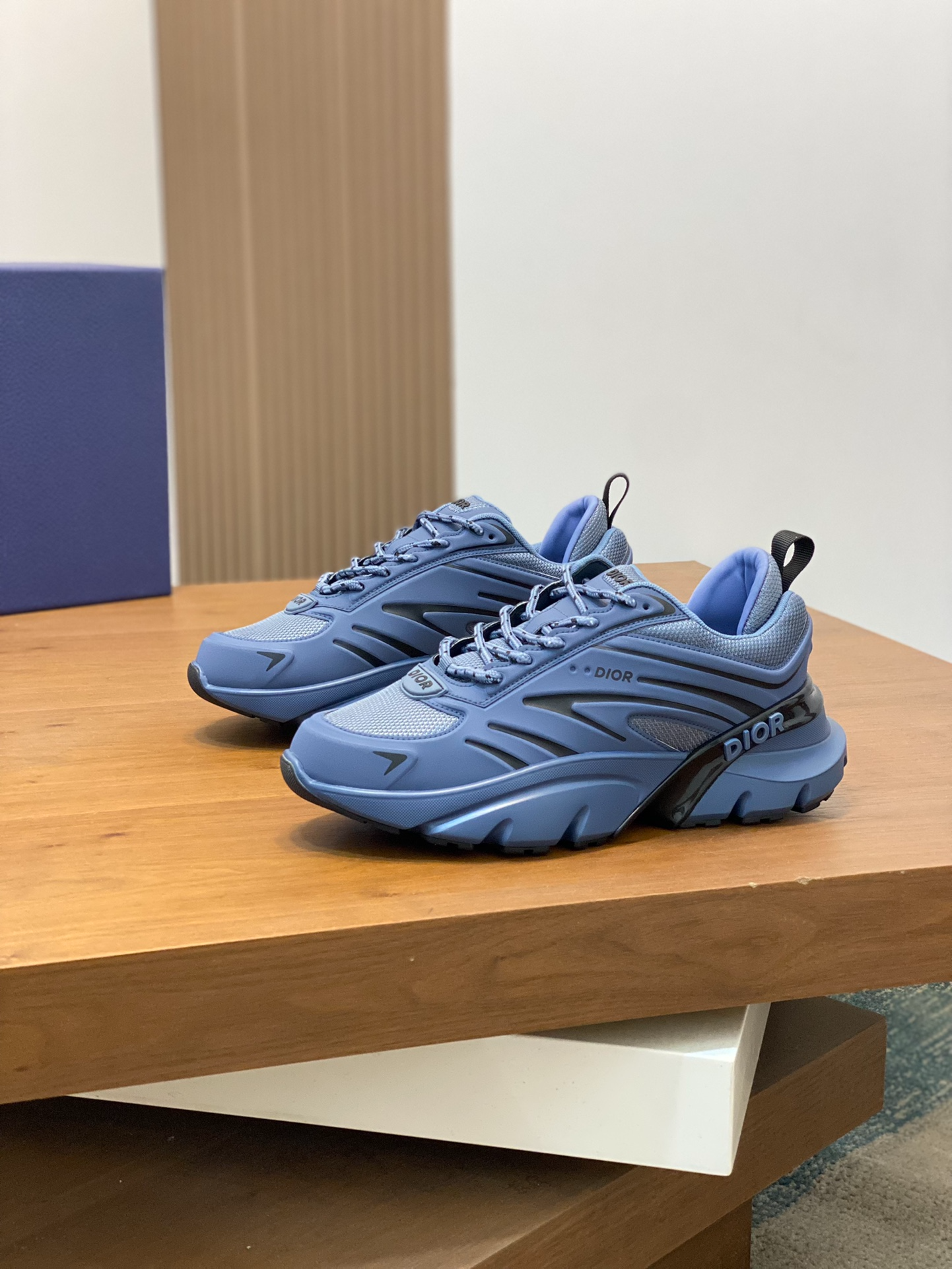 CHRISTIAN DIOR Мужские кроссовки B44 Blade