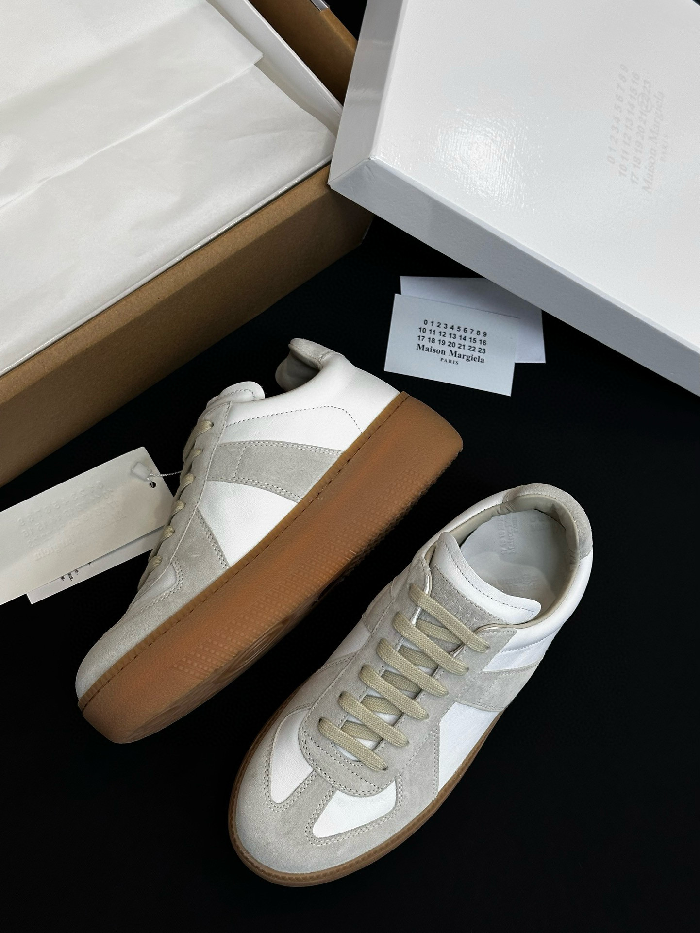 MAISON MARGIELA Женские кроссовки Replica