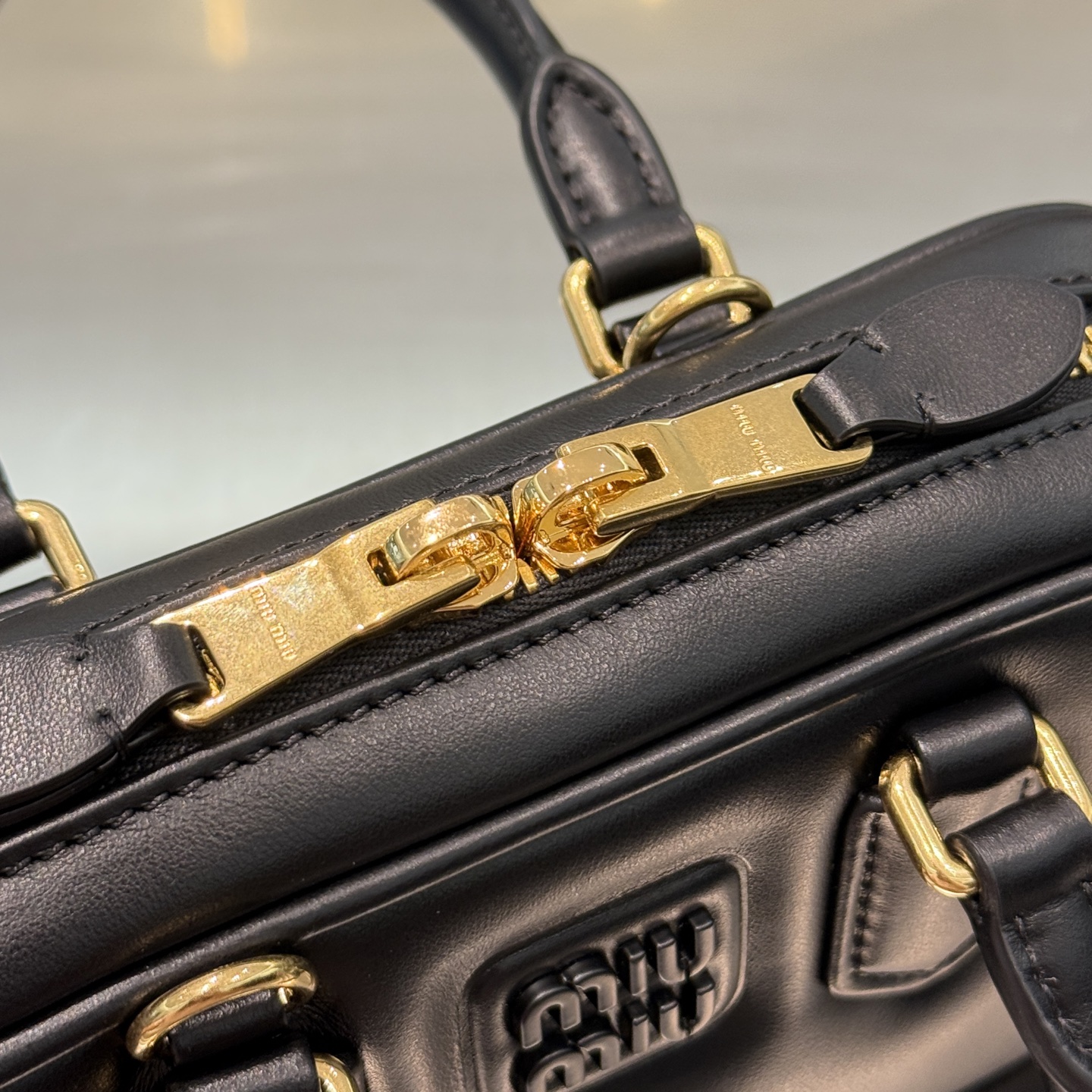 MIU MIU Женская сумка Arcadie