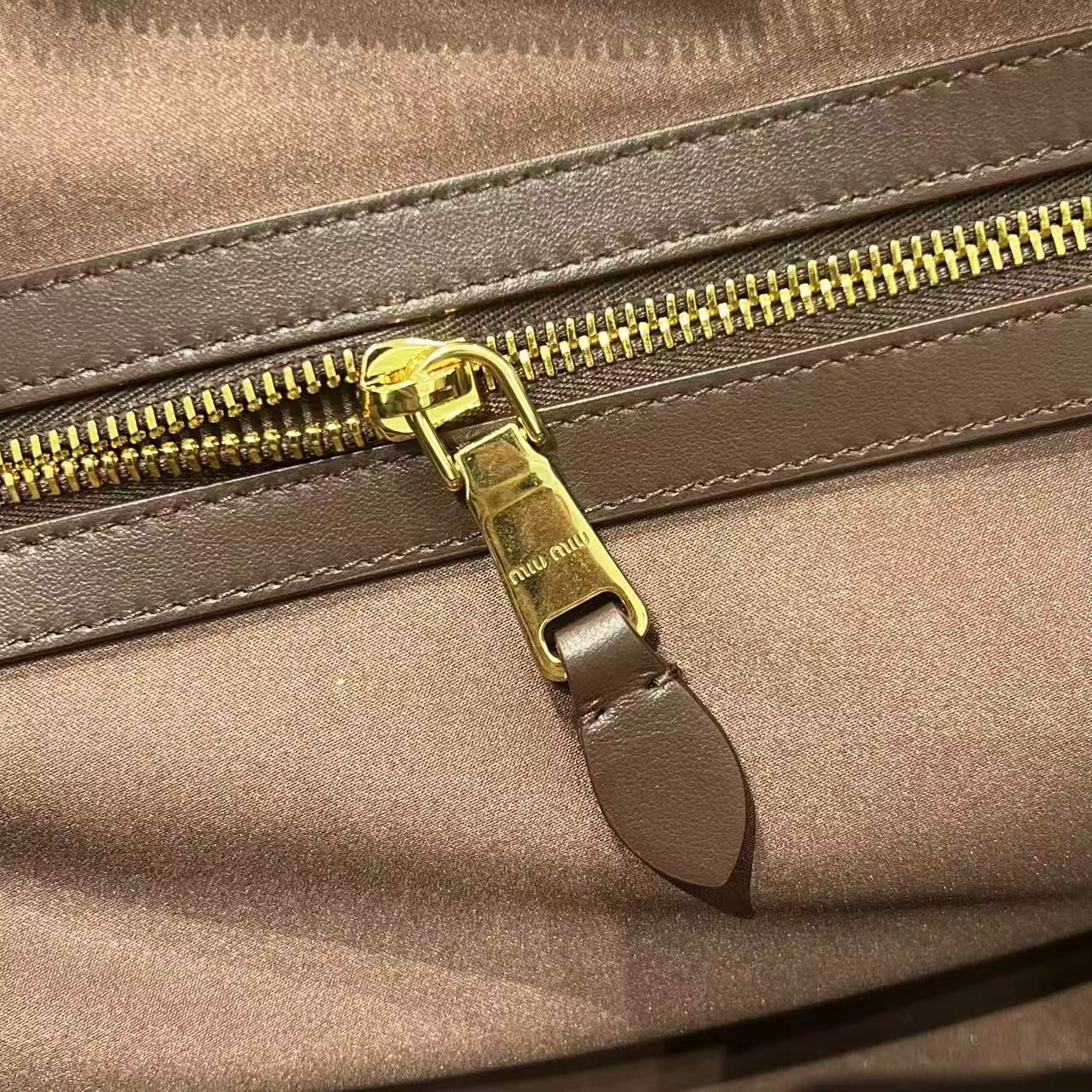 MIU MIU Женская сумка Beau 