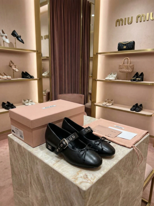 MIU MIU Женские балетки