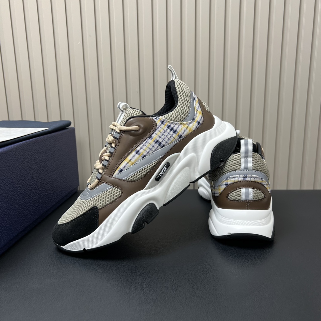 CHRISTIAN DIOR Мужские кроссовки B22