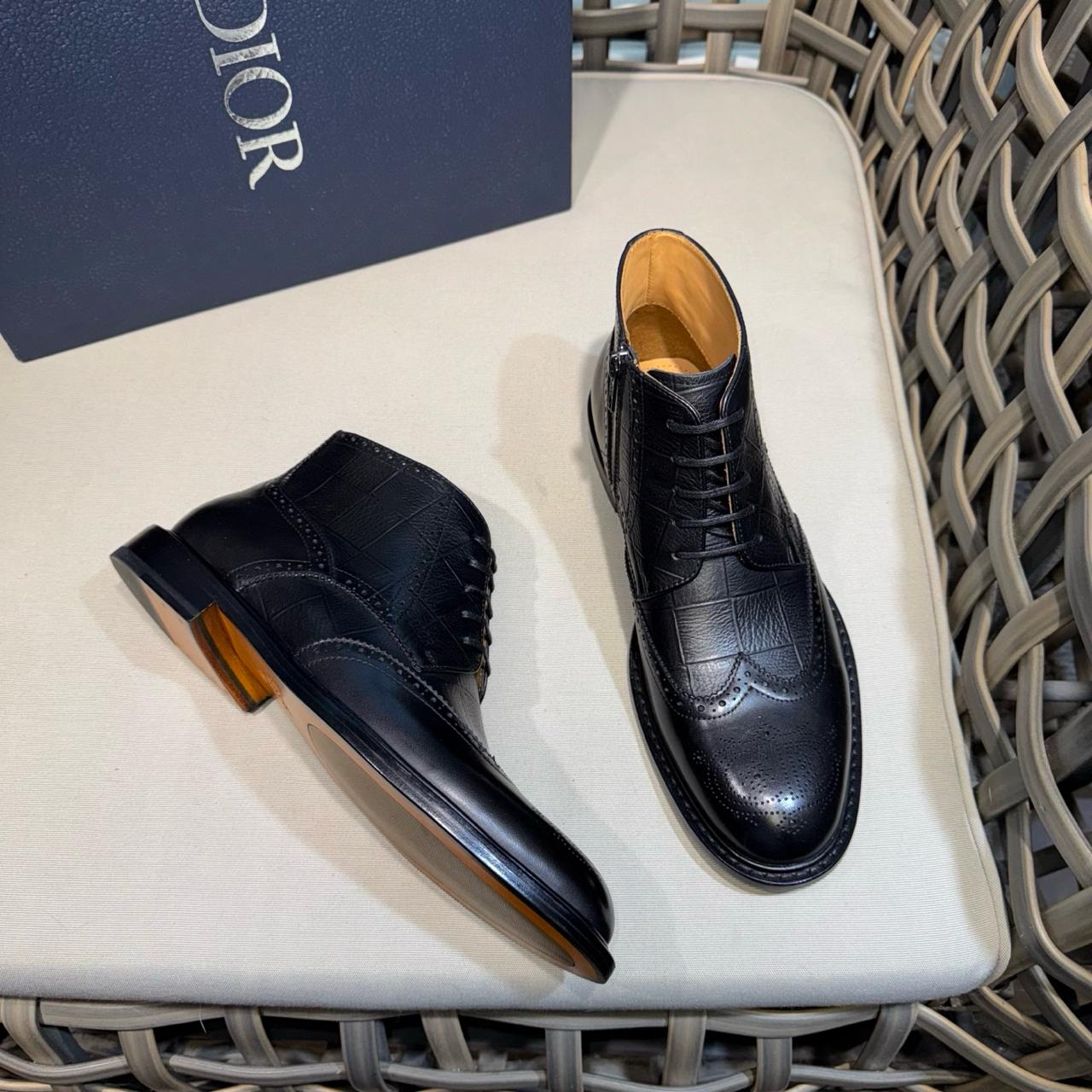 CHRISTIAN DIOR Мужские ботинки из телячьей кожи