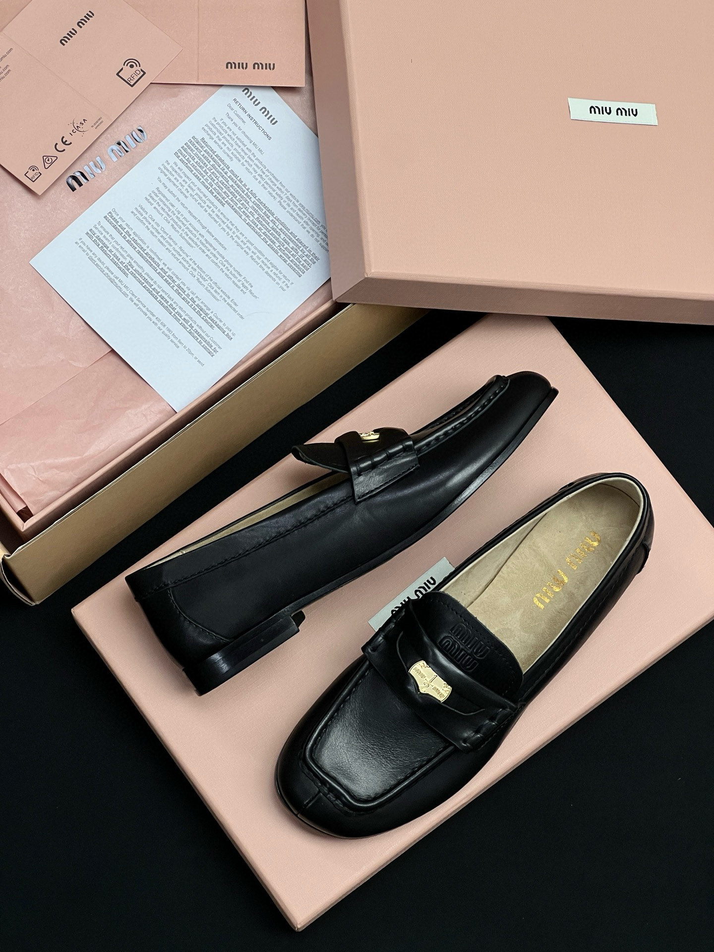 MIU MIU Женские лоферы с квадратным носком