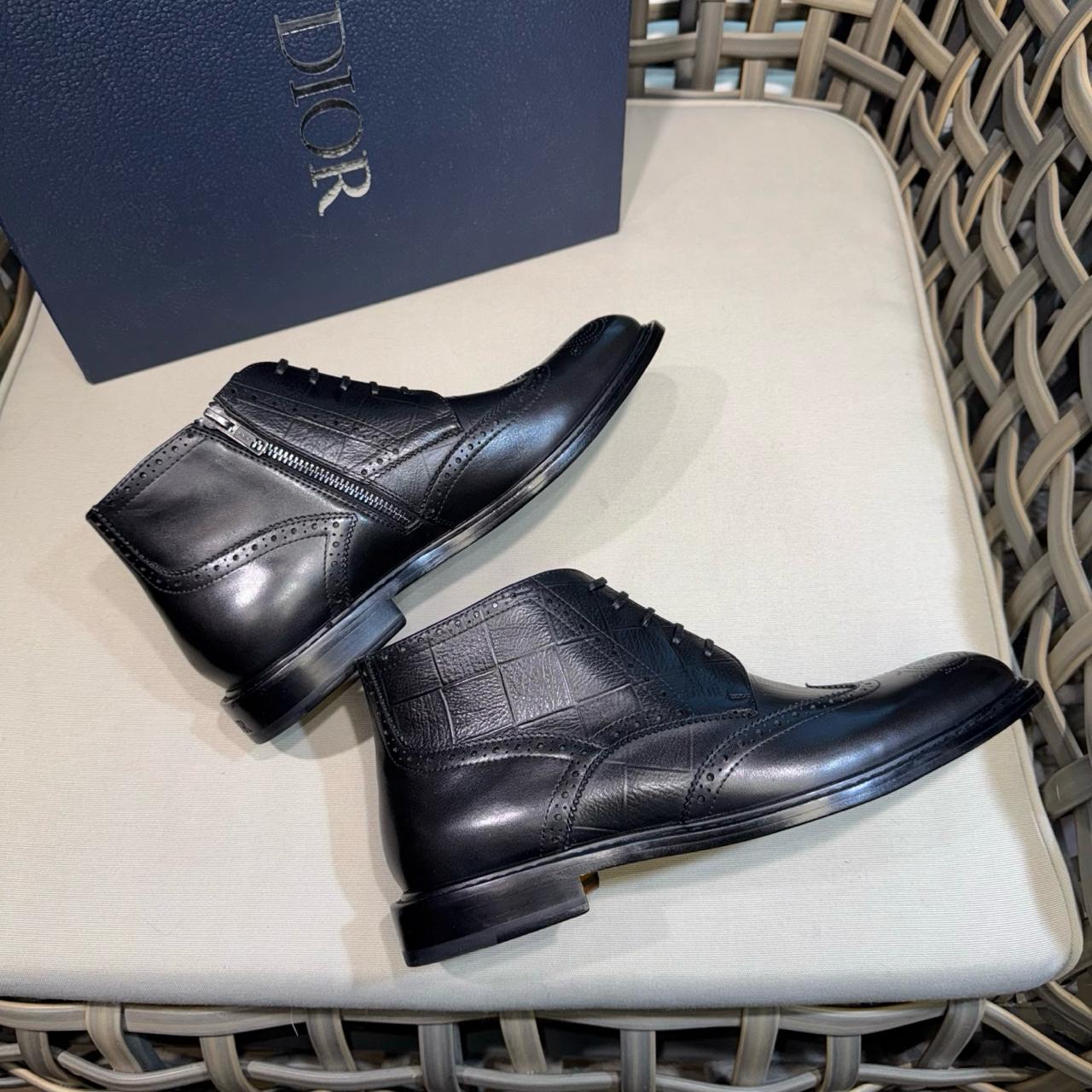 CHRISTIAN DIOR Мужские ботинки из телячьей кожи