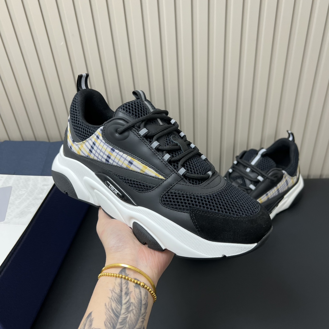 CHRISTIAN DIOR Мужские кроссовки B22
