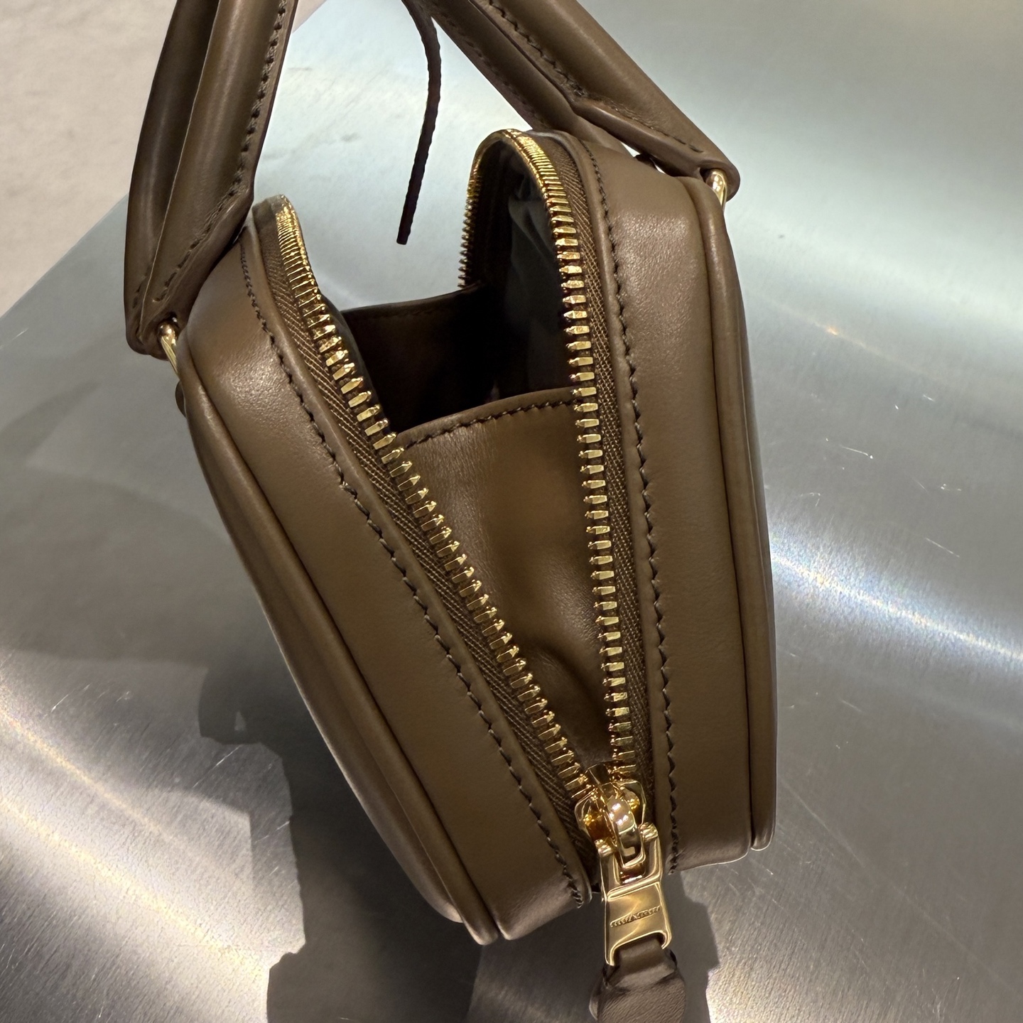 MIU MIU Женская сумка Arcadie MIU MIU Женская сумка Arcadie