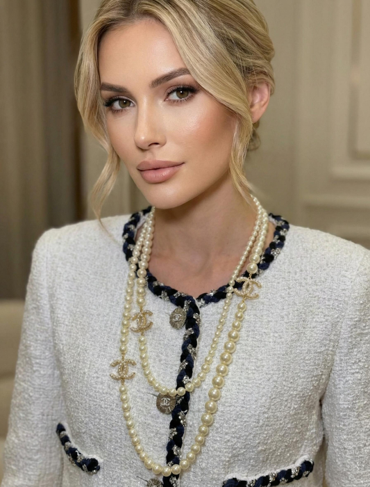 CHANEL Женское длинное колье с жемчугом и кристаллами