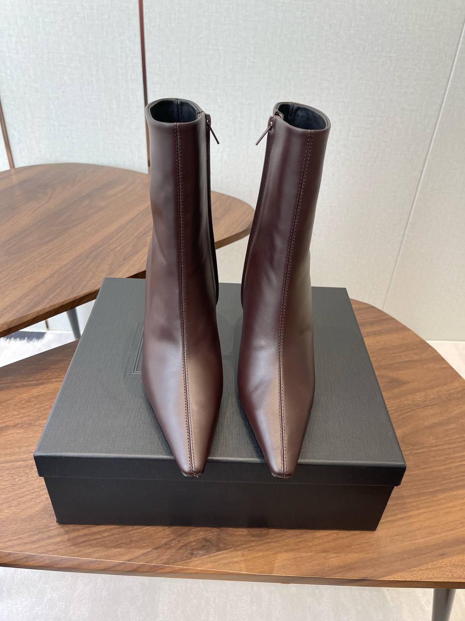 SAINT LAURENT Женские ботинки 