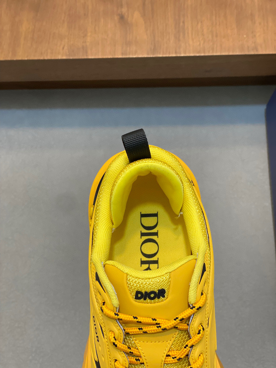 CHRISTIAN DIOR Мужские кроссовки B44 Blade