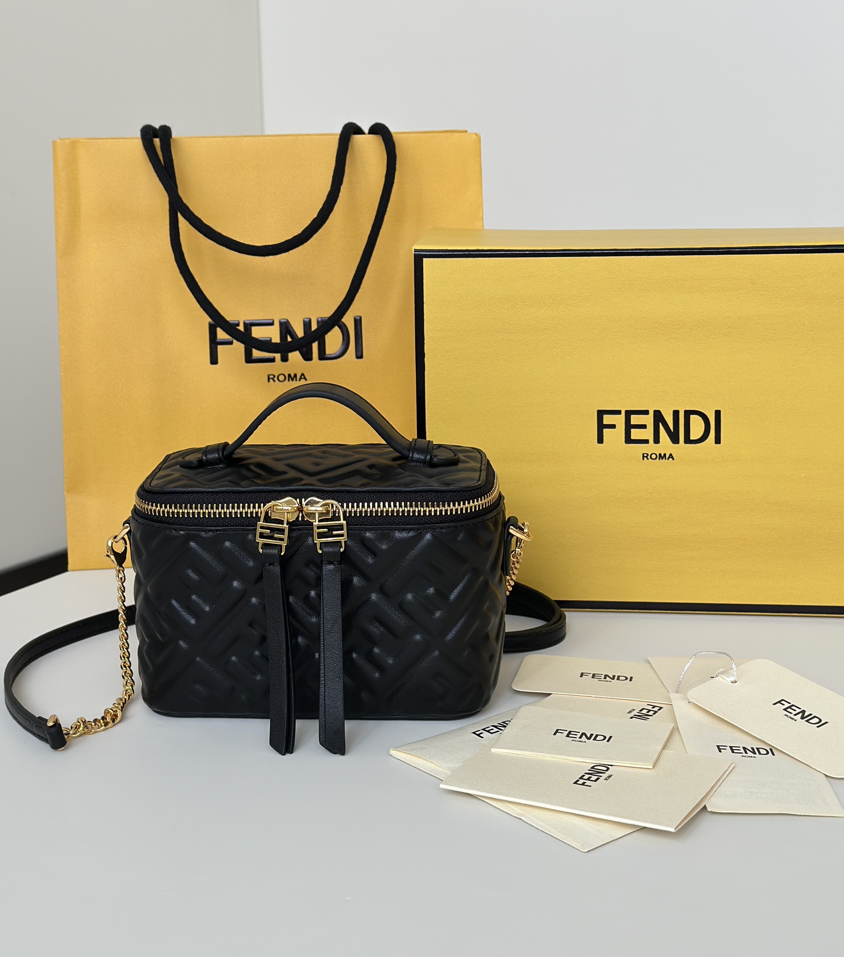 FENDI Женская сумка Vanity
