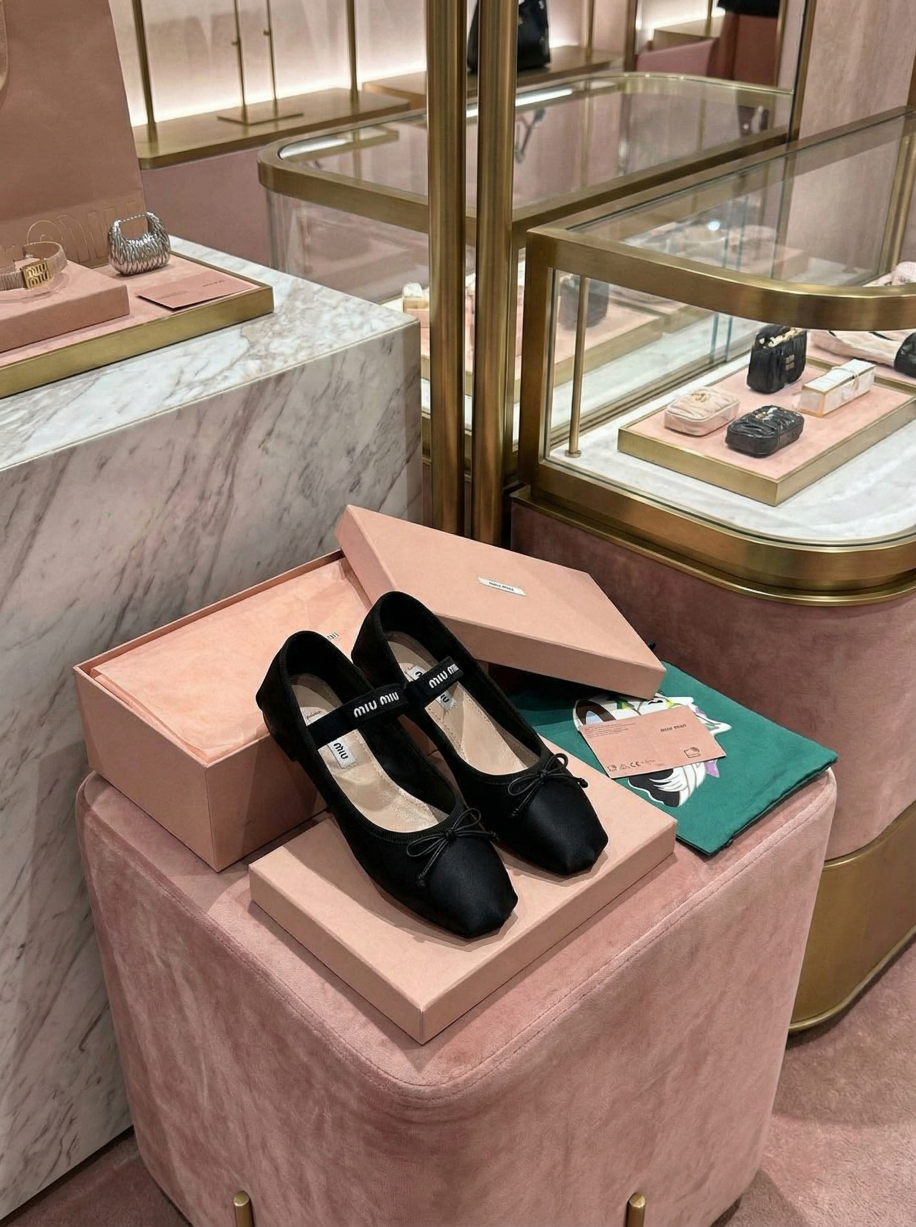 MIU MIU Атласные балетки 