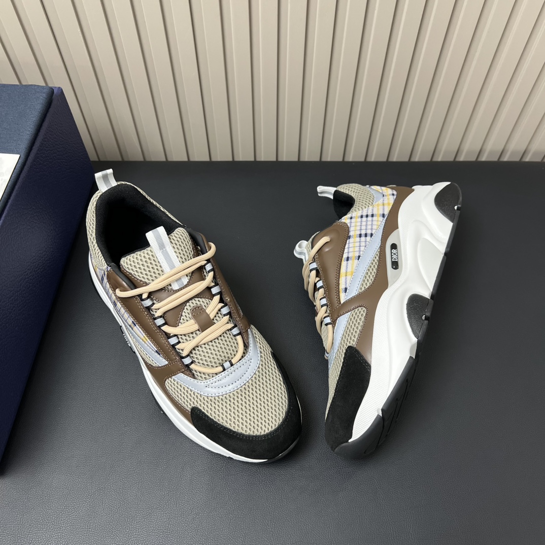 CHRISTIAN DIOR Мужские кроссовки B22