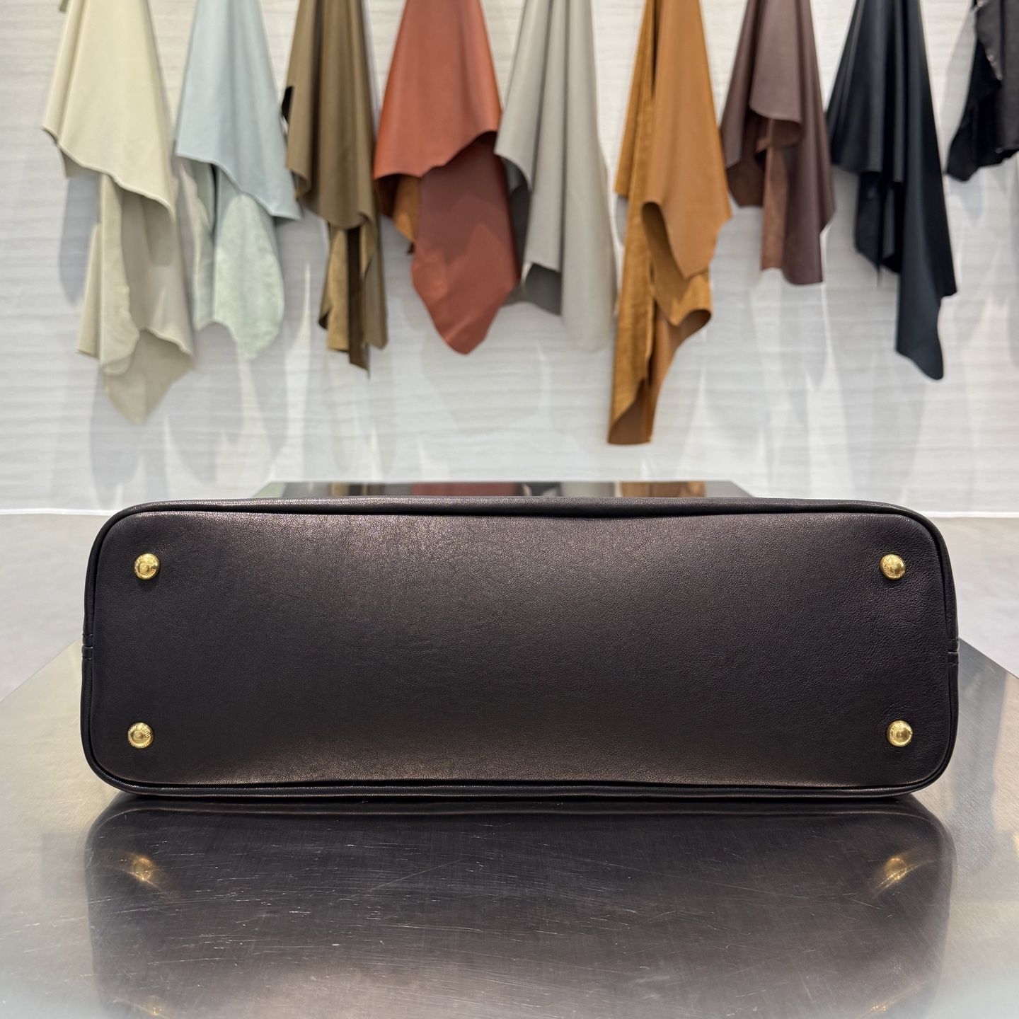 MIU MIU Женская сумка Aventure Nappa Leather 