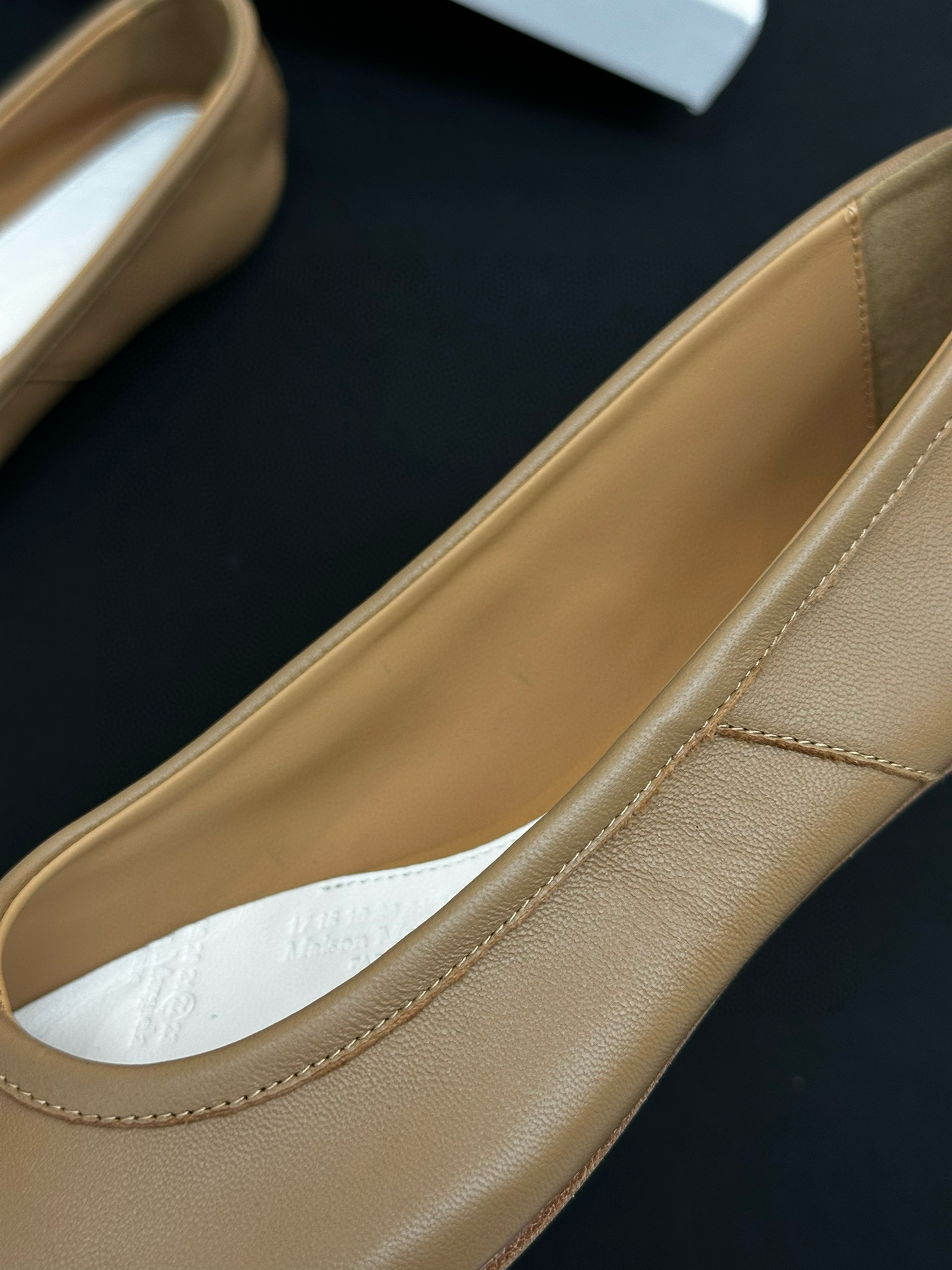 MAISON MARGIELA Женские балетки MM6 Tabi