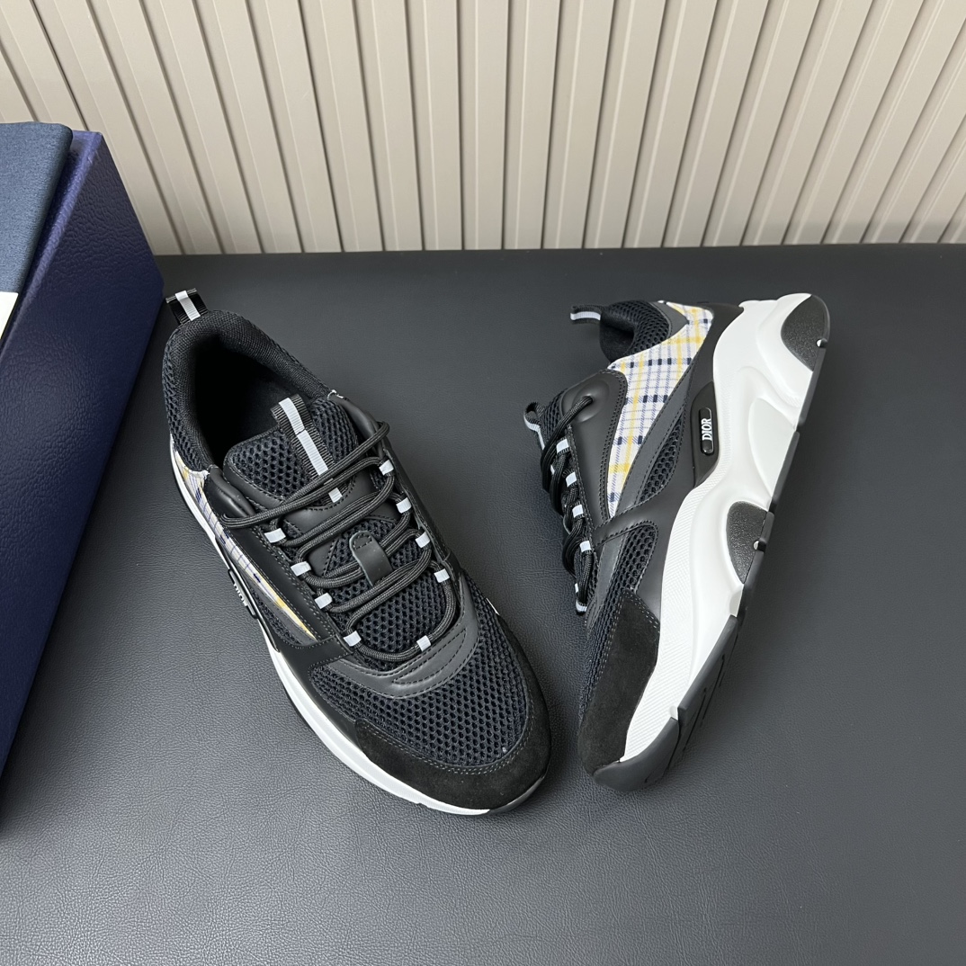 CHRISTIAN DIOR Мужские кроссовки B22