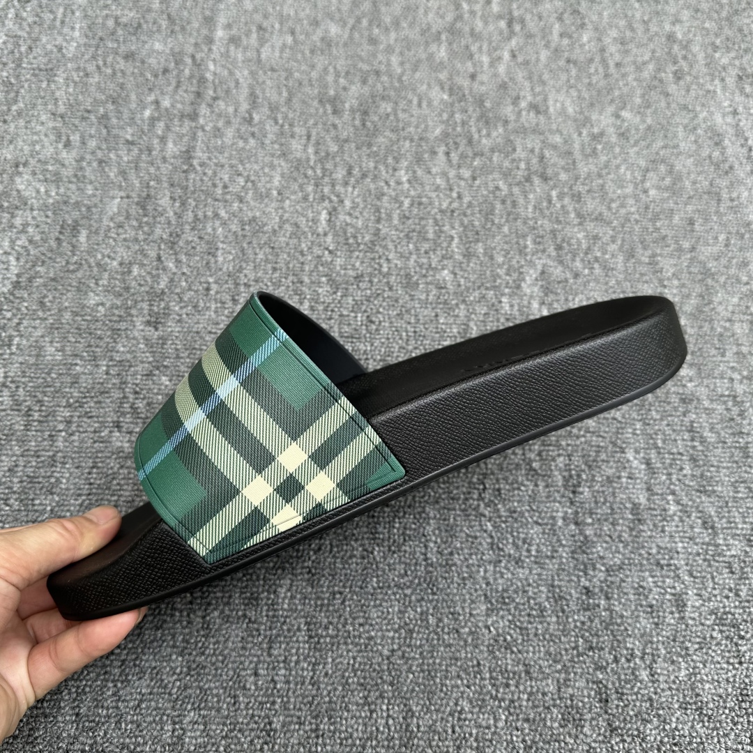 BURBERRY Мужские шлёпанцы 