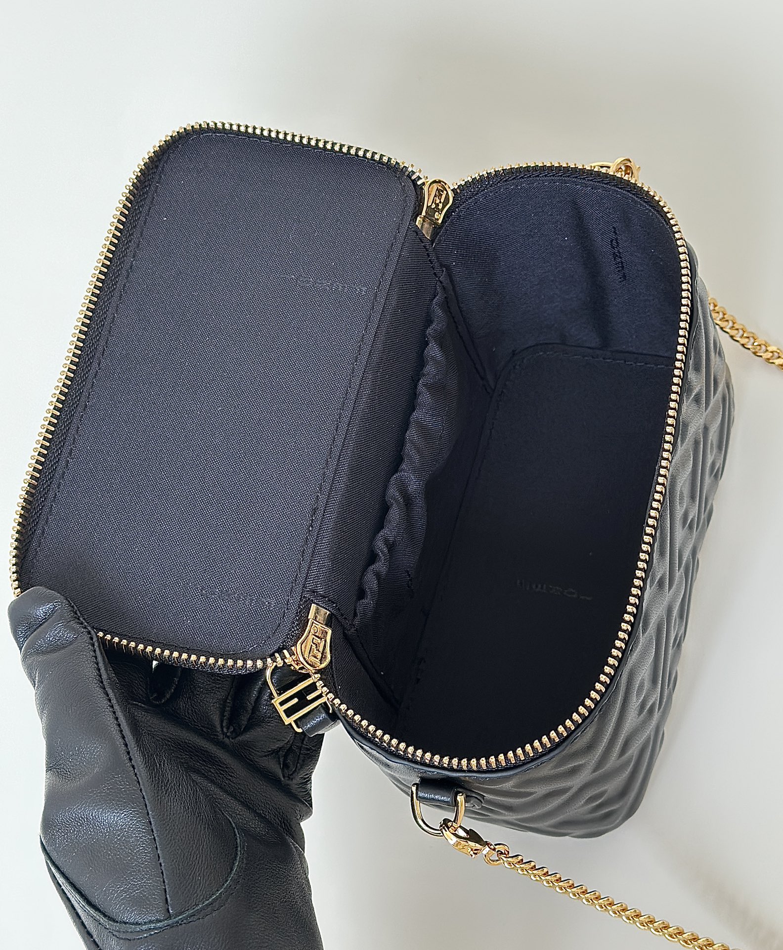 FENDI Женская сумка Vanity