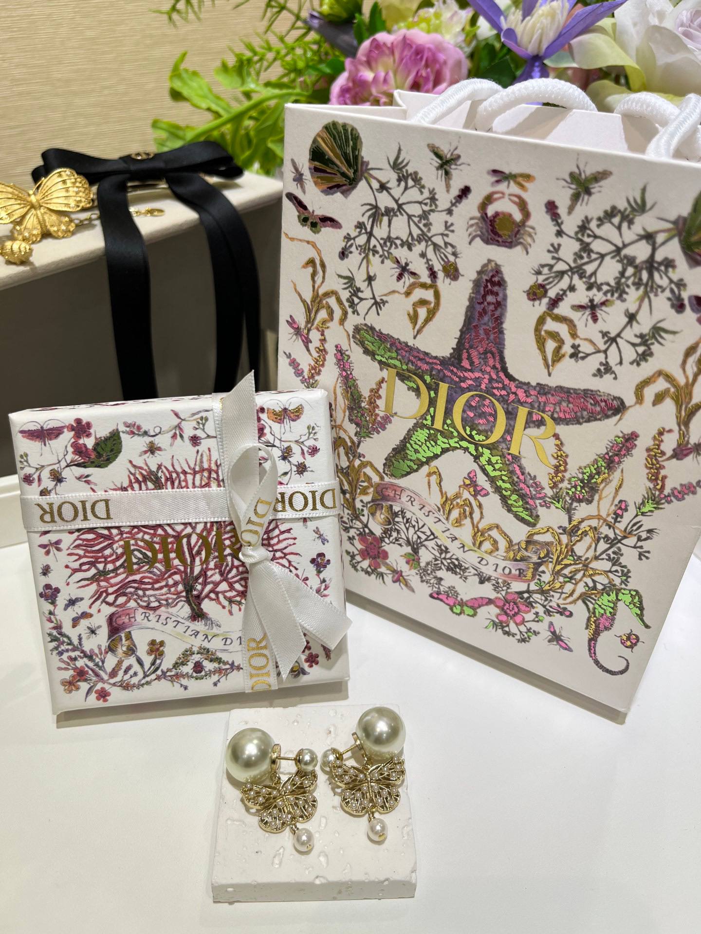 CHRISTIAN DIOR Женские серьги Tribales CHRISTIAN DIOR Женские серьги Tribales