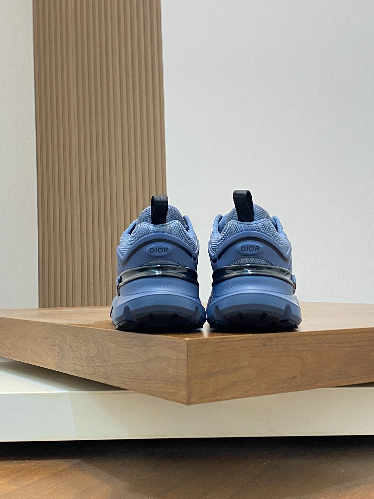 CHRISTIAN DIOR Мужские кроссовки B44 Blade