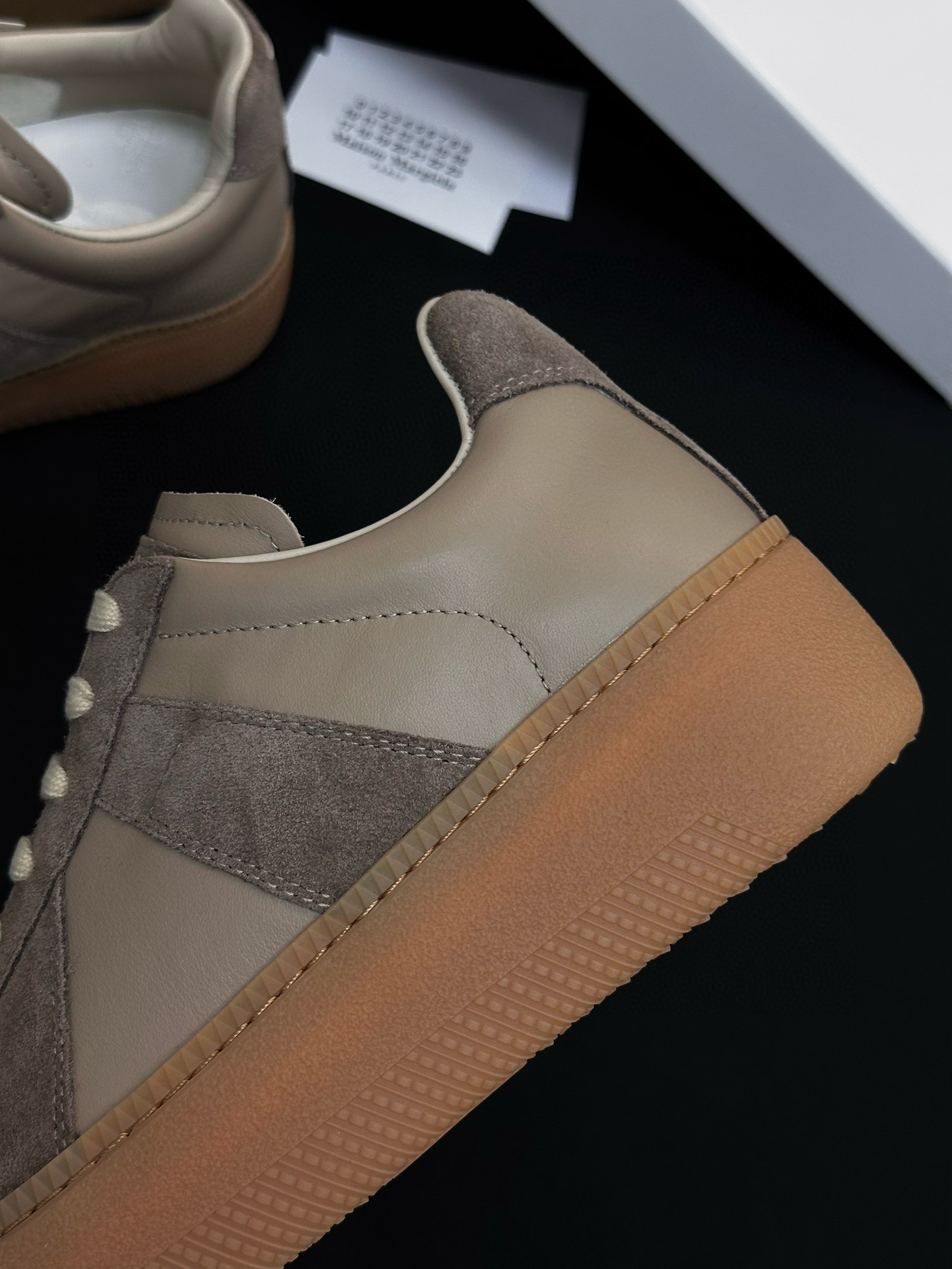 MAISON MARGIELA Женские кроссовки Replica