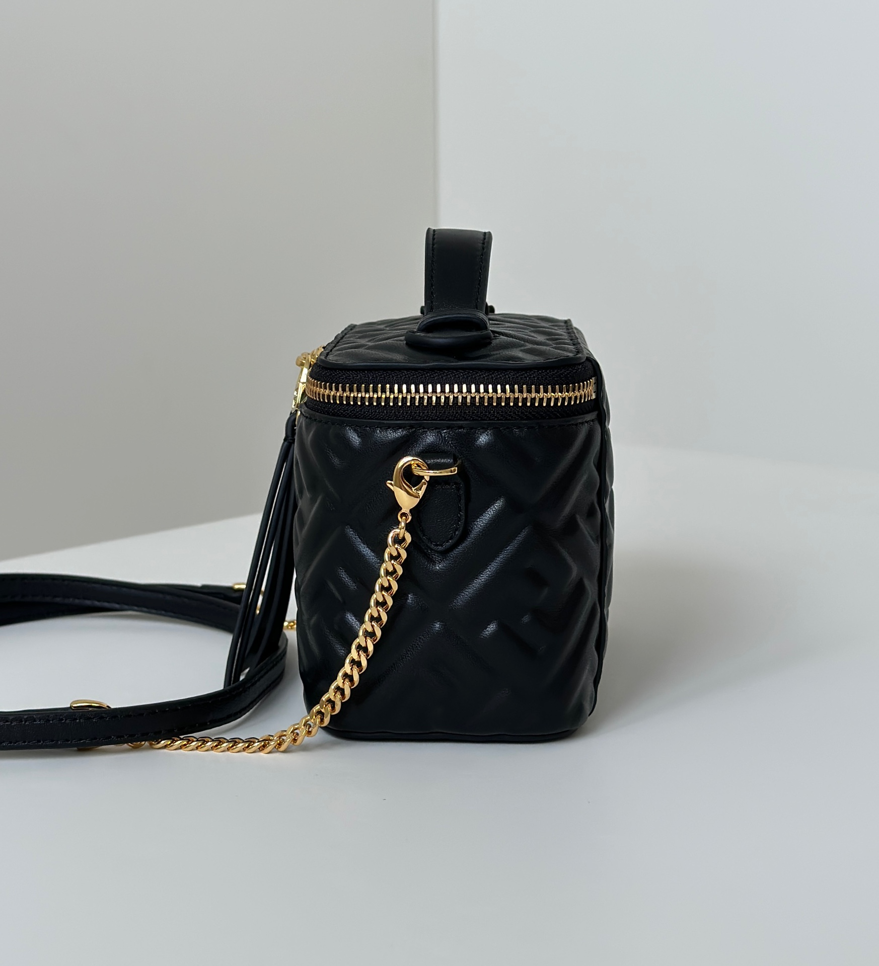 FENDI Женская сумка Vanity