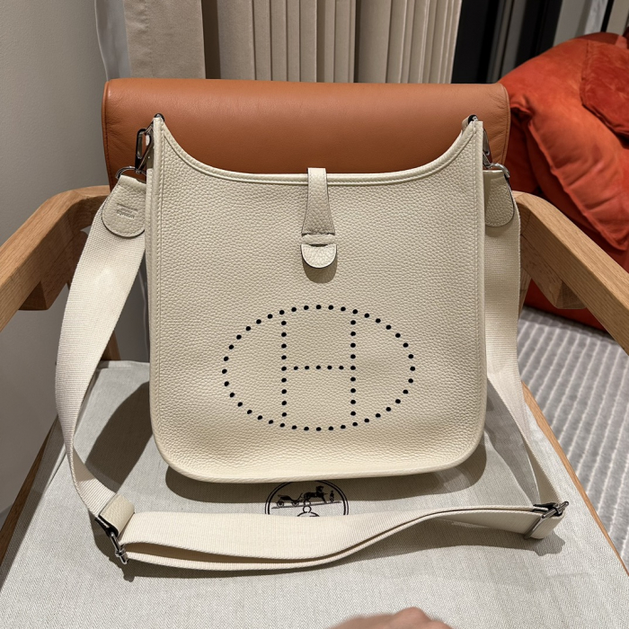 Hermes Женская сумка Evelyne 29 см i2/Nata Clemence