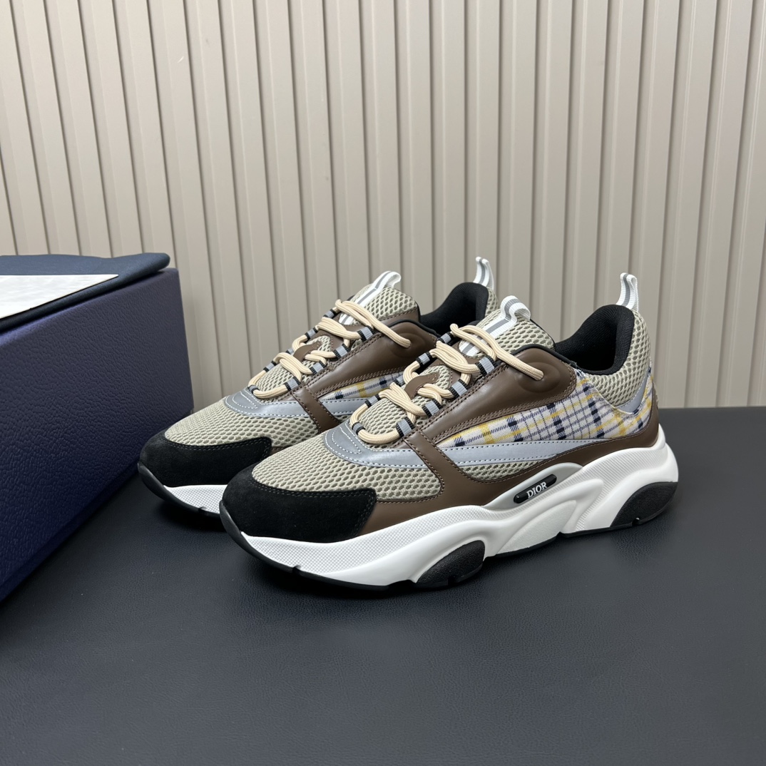 CHRISTIAN DIOR Мужские кроссовки B22