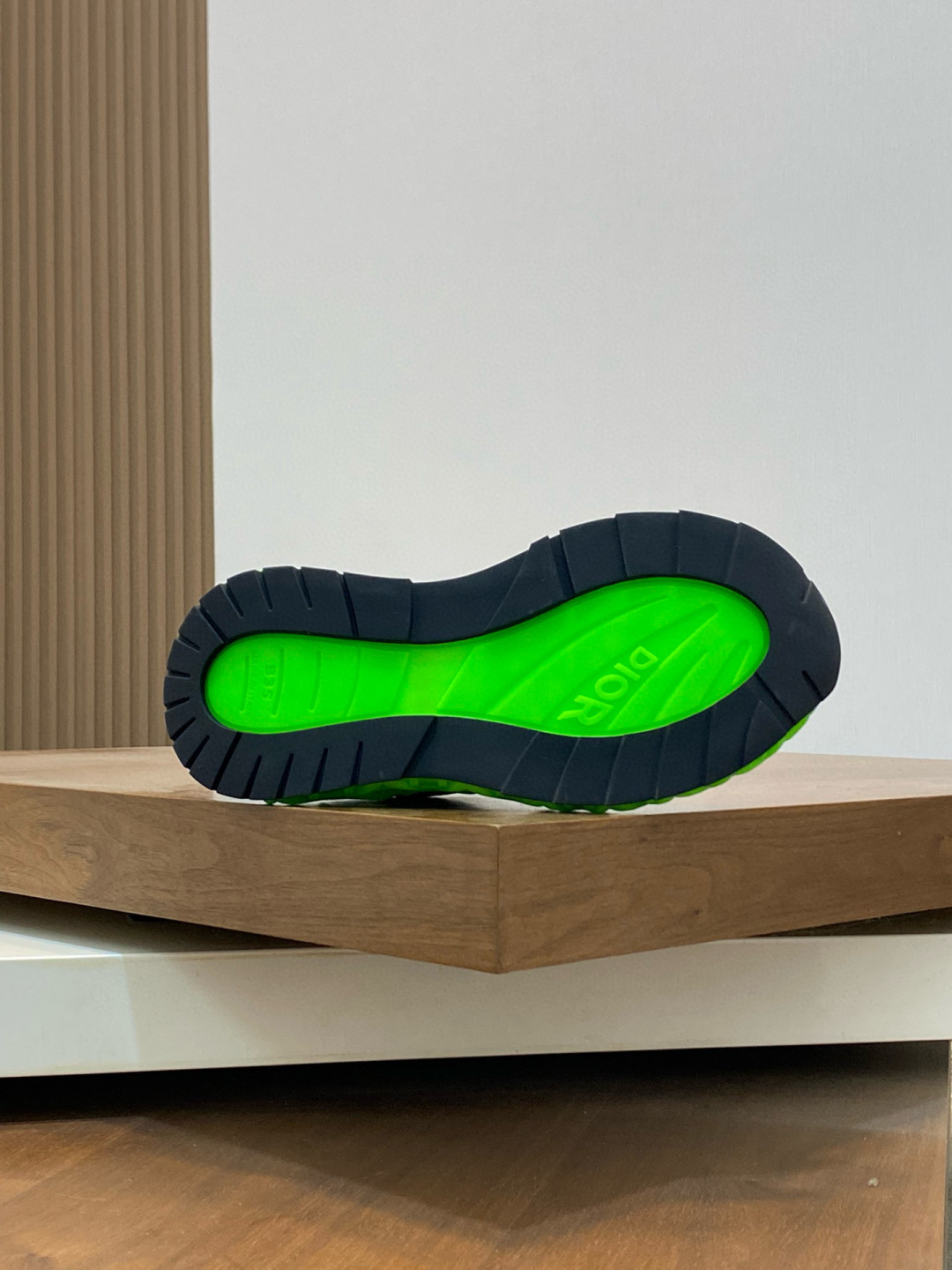 CHRISTIAN DIOR Мужские кроссовки B35 NXXT CHRISTIAN DIOR Мужские кроссовки B35 NXXT