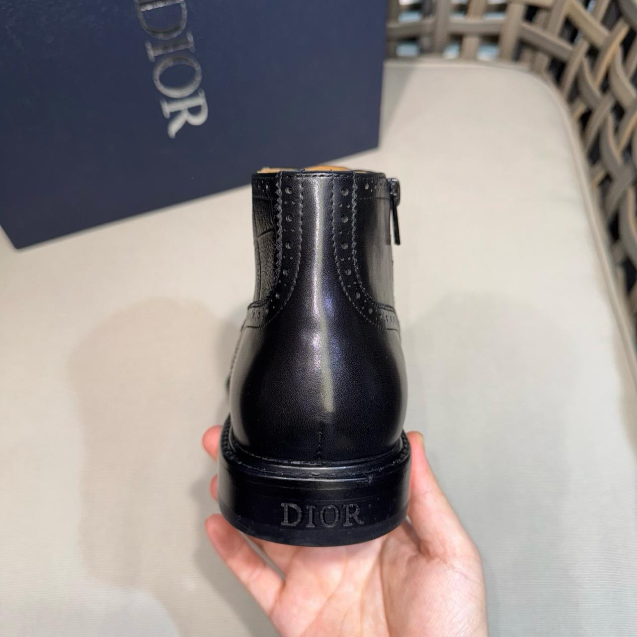 CHRISTIAN DIOR Мужские ботинки из телячьей кожи