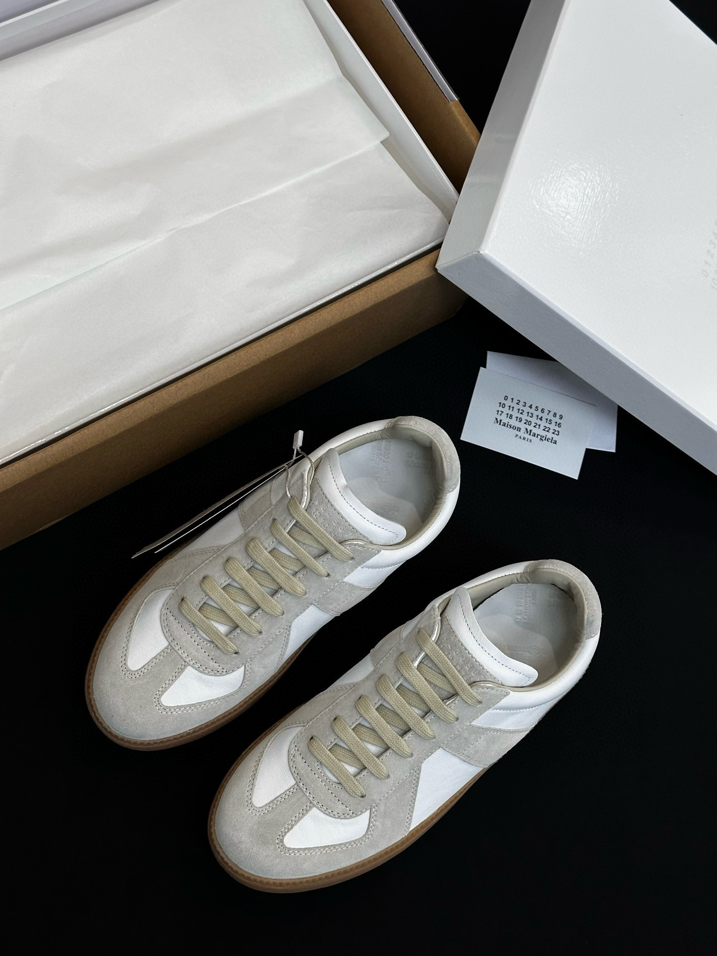 MAISON MARGIELA Женские кроссовки Replica