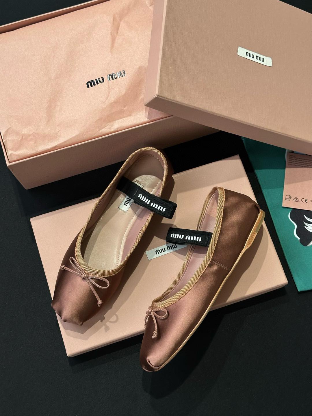 MIU MIU Атласные балетки 