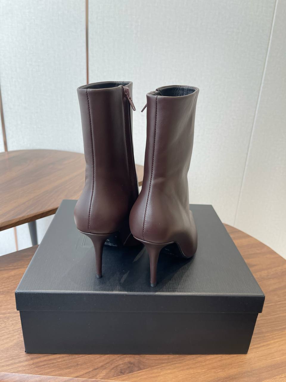 SAINT LAURENT Женские ботинки 