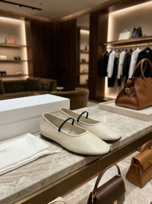 THE ROW Женские балетки Elastic