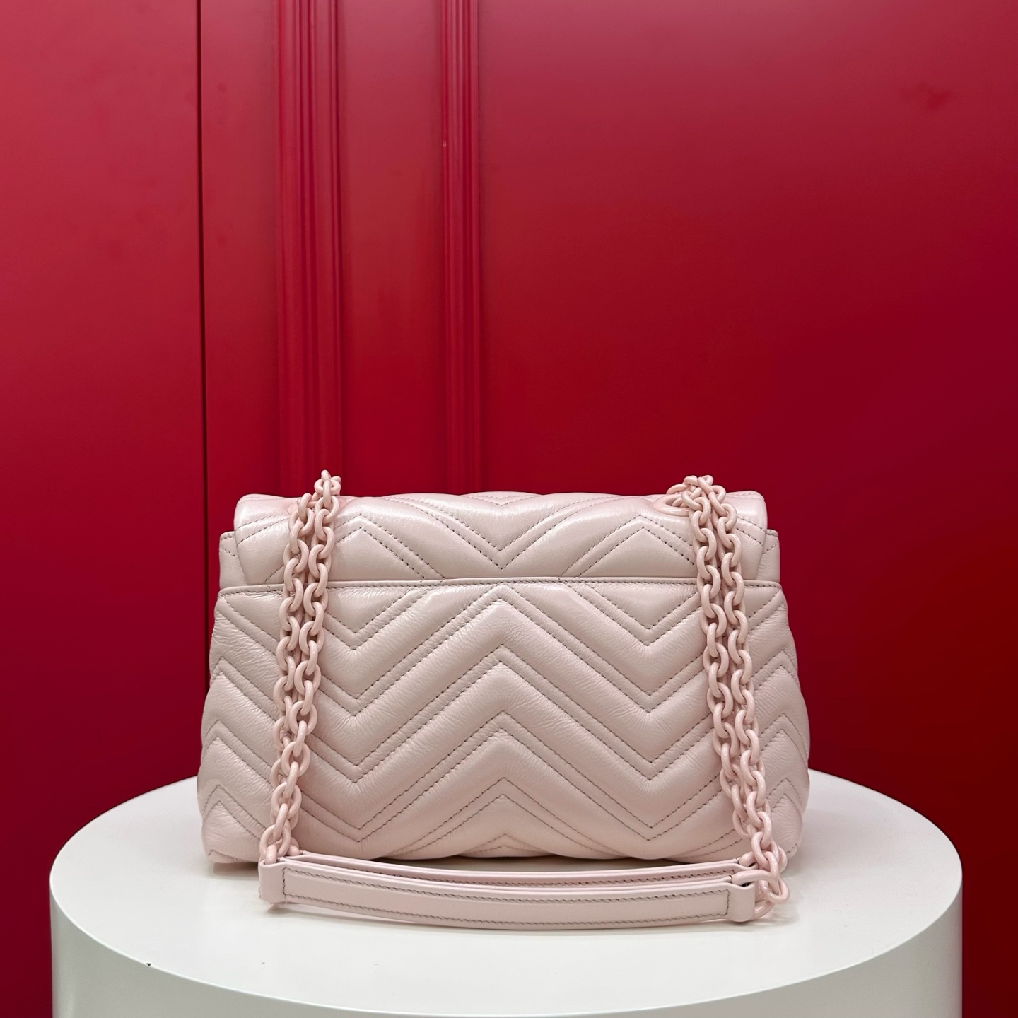 GUCCI Женская сумка GG Marmont small shoulder bag