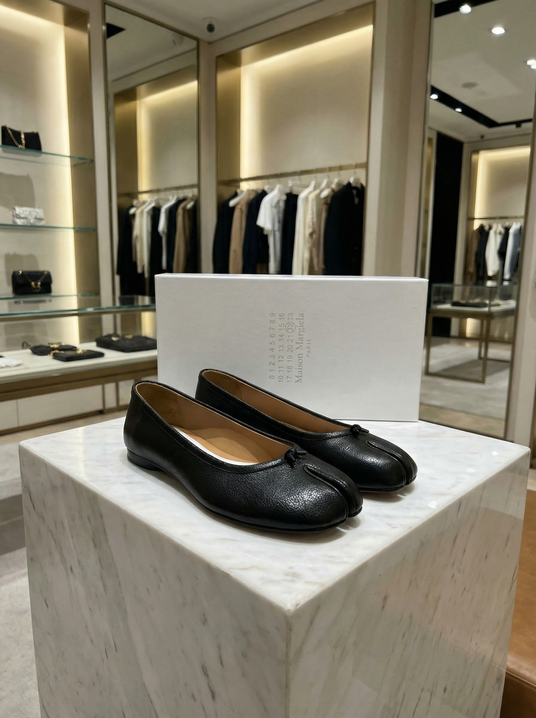 MAISON MARGIELA Женские балетки MM6 Tabi MAISON MARGIELA Женские балетки MM6 Tabi