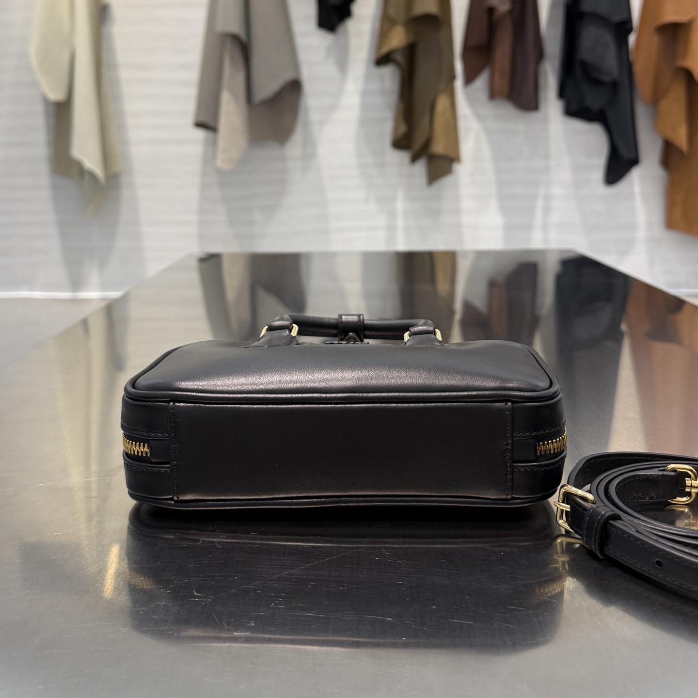 MIU MIU Женская сумка Arcadie