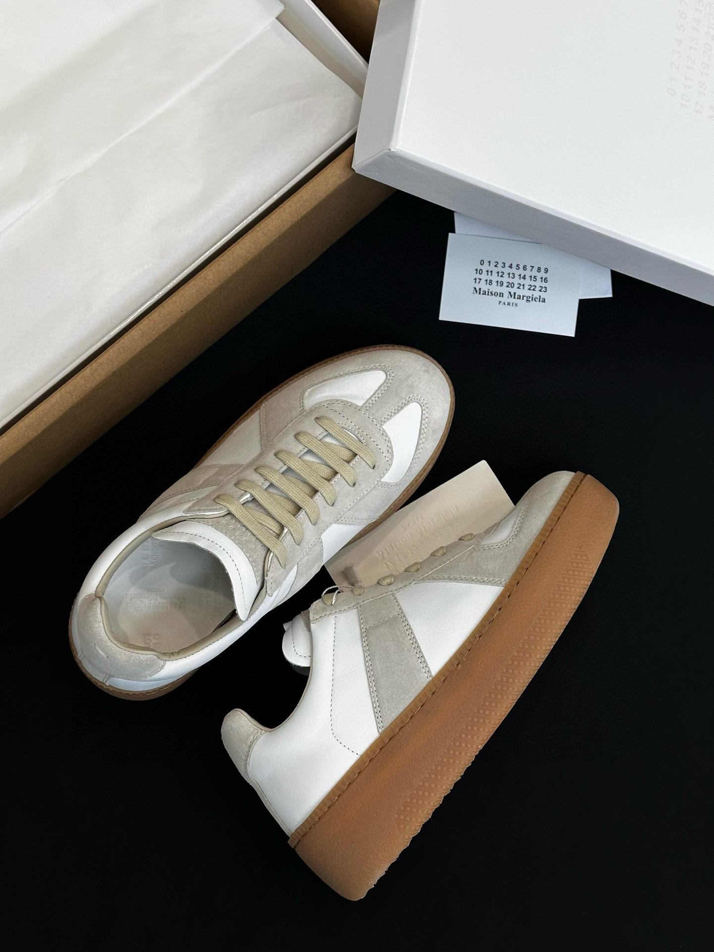 MAISON MARGIELA Женские кроссовки Replica