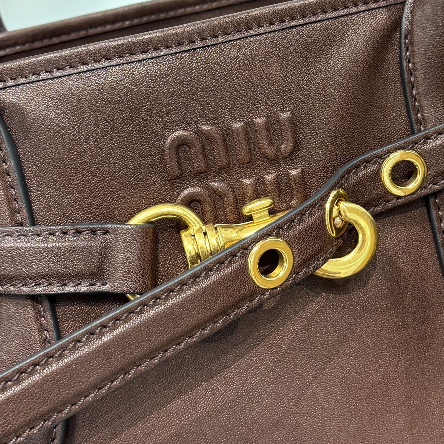 MIU MIU Женская сумка Aventure Nappa leather bag